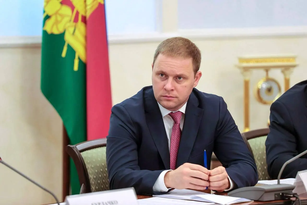 Швец, имеющий более десяти лет опыта в органах власти и пять лет руководивший Анапой, возглавил госкорпорацию, отвечающую за развитие туриндустрии.