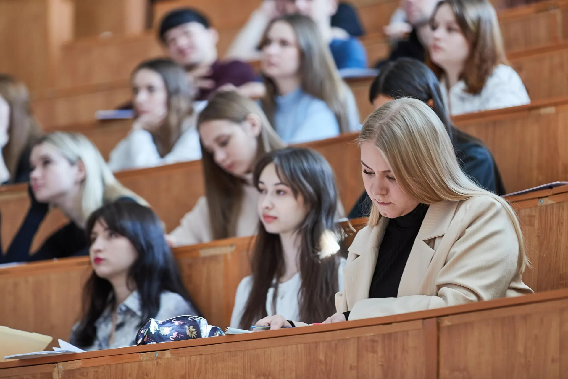 По новым правилам для студентов по целевому обучению вводят механизм компенсации затрат и расширяют основания для отчисления.