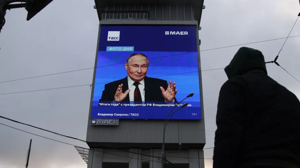 По итогам первого полугодия 2026 года ВВП вырос на 0,3%. Военный сектор всё ещё даёт прирост, тогда как гражданские отрасли погружаются в рецессию — нефть, металлургия и лёгкая промышленность показывают серьёзное сокращение выпуска.