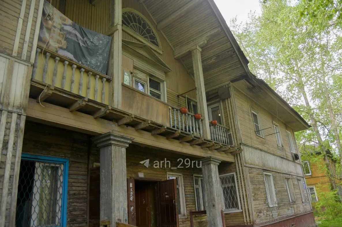 На участке площадью 1,3 га на улице Гагарина запланирован снос квартала в рамках КРТ. Застройщик обязан расселить семь деревянных домов постройки 1953–1954 годов.