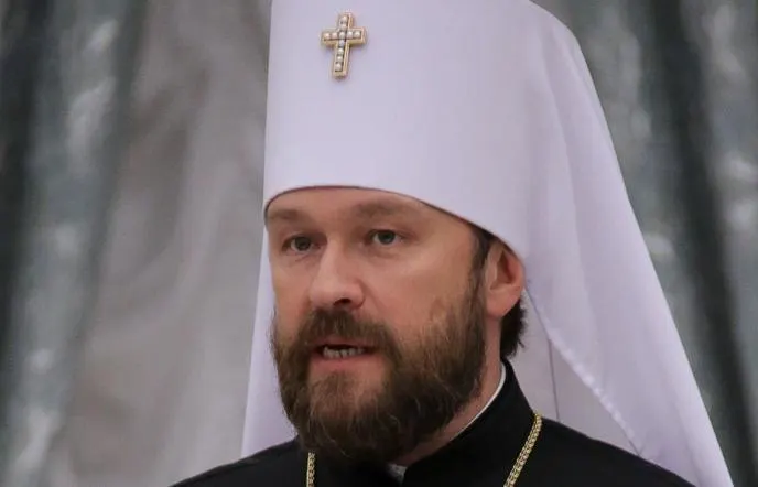 Митрополит и его оператор освобождены без обвинений и мер пресечения; экспертиза выявила запрещённое вещество, расследование продолжается.