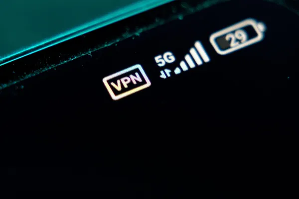 С сервиса Cloudflare Radar исчезла отметка «шпионское программное обеспечение» с доменов max.ru и web.max.ru. Ранее метку поставили 30 апреля; почему её сняли — неизвестно.