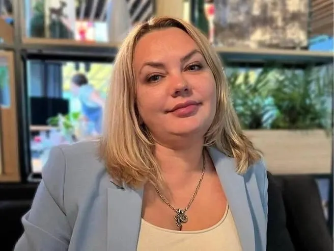 Жалоба бывшей главы департамента экономической политики Волгограда Анны Елисеевой и ещё нескольких фигурантов, оспаривающая передачу материалов дела в Краснодарский край, будет рассмотрена Верховным судом РФ 22 июля.