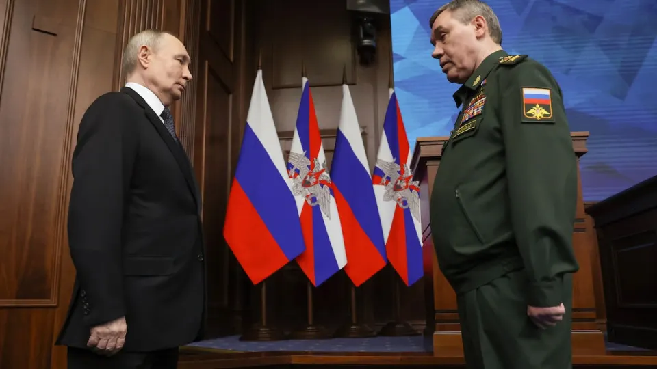В мае российские войска заметно нарастили количество штурмовых атак на позиции на Донбассе ради выполнения президентского поручения о полном контроле региона, однако при этом фиксируются территориальные потери и замедление наступления.
