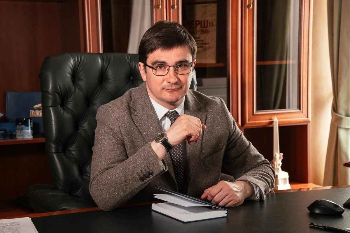 Ранее исполнявший обязанности ректора Михаил Данилов официально возглавил Северный (Арктический) федеральный университет. Губернатор Александр Цыбульский выразил уверенность в его опыте и намерении развивать регион и укреплять позиции России в Арктике.