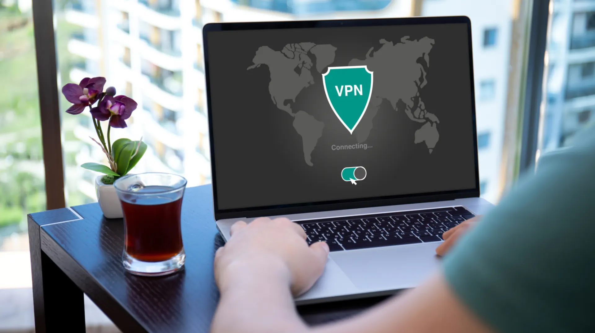 За последнюю неделю несколько VPN-провайдеров сообщили о новых ограничениях и блокировках: пиковые волны пришлись на прошлую пятницу, и некоторые сервисы обещают запасные решения и замену серверов.