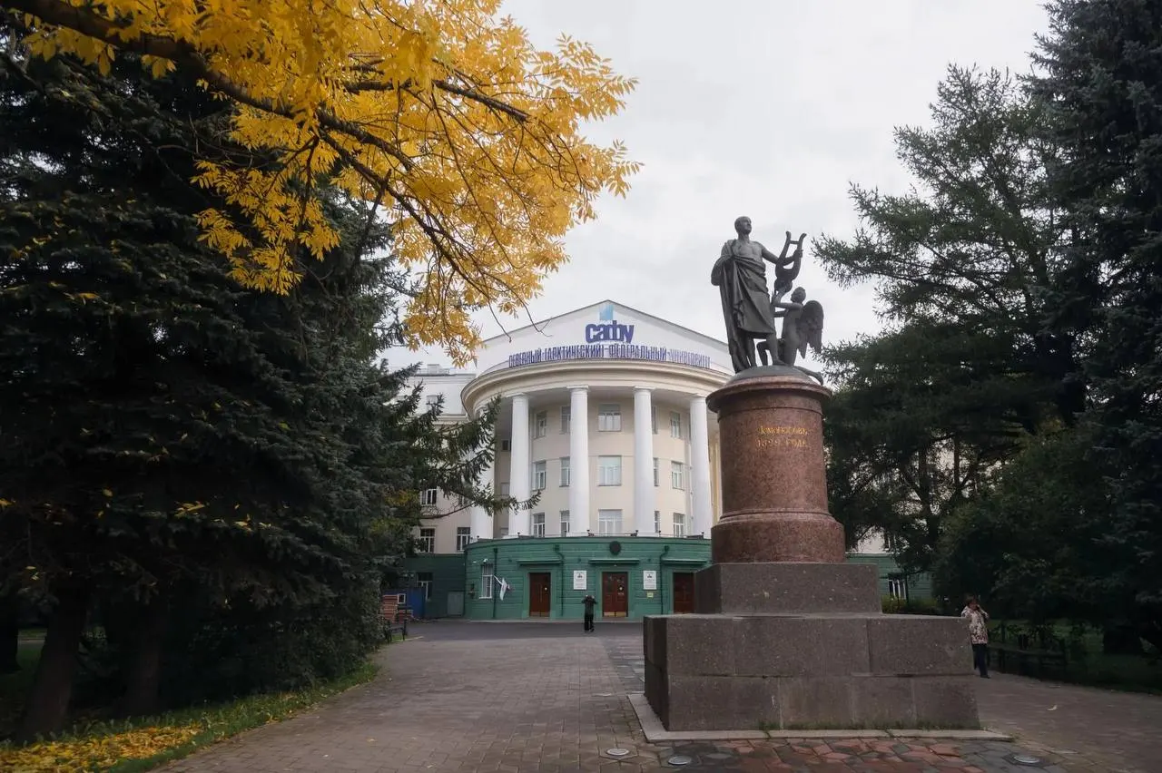 Инспекция по охране объектов культурного наследия потребовала в течение полугода провести научно-исследовательские работы и в течение года выполнить работы по сохранению памятника. Суд поддержал требования.