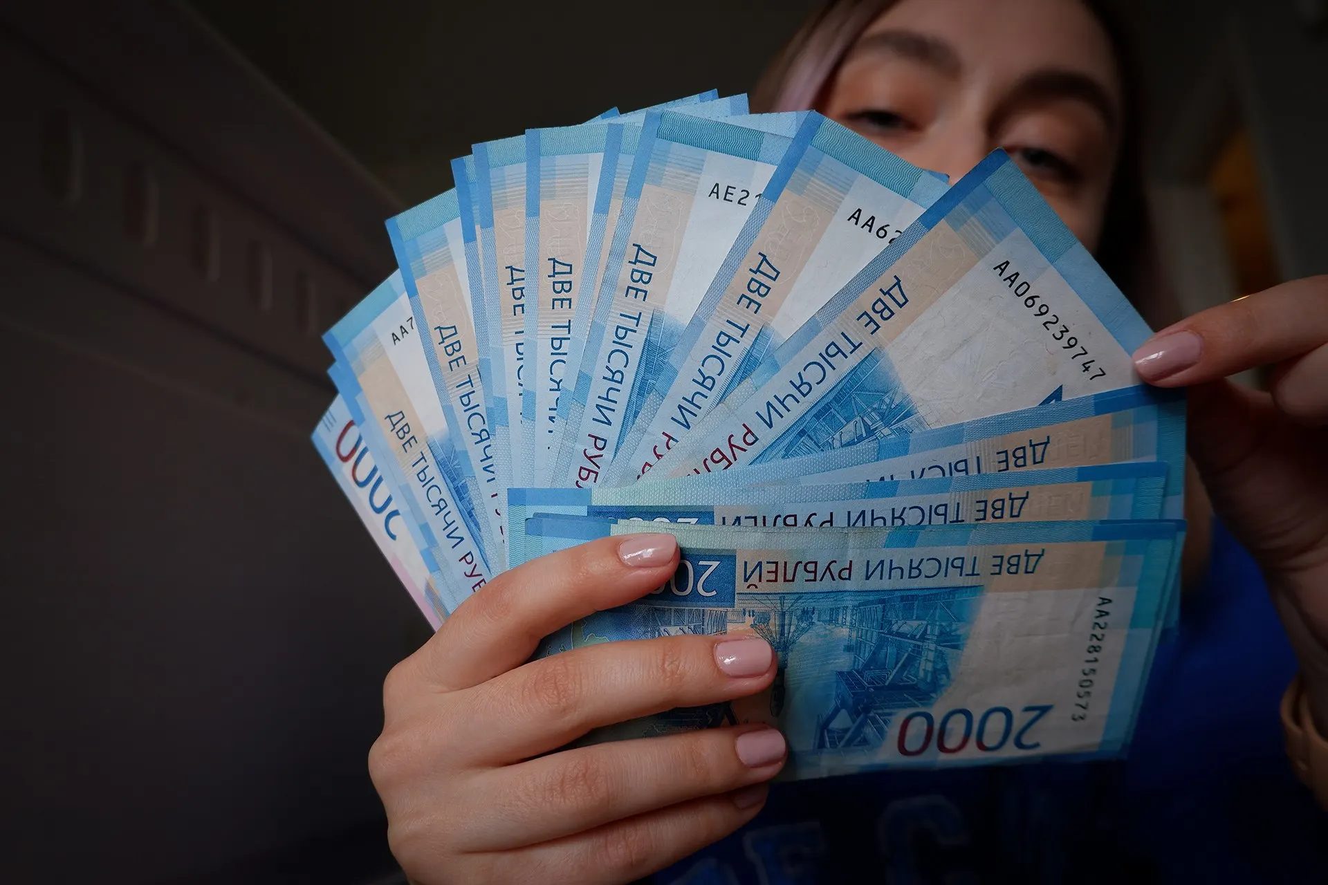 Правительство обсуждает новый налог, обещая собрать триллион рублей. Разбираемся, что за механизм и кого он коснется.