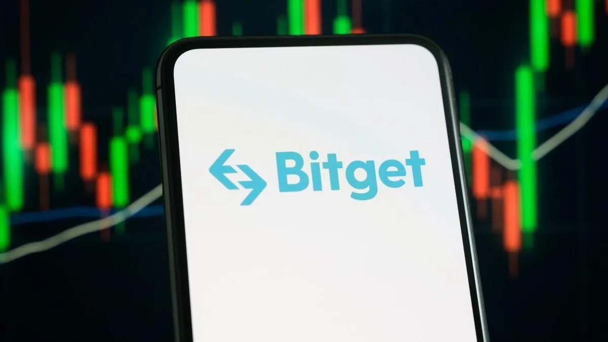 Bitget прекратит обслуживание резидентов России, Казахстана и Беларуси. Пользователям направят уведомления с инструкциями по выводу средств; ограничения вступят в силу 18 октября, а вывод средств — до 21 октября.
